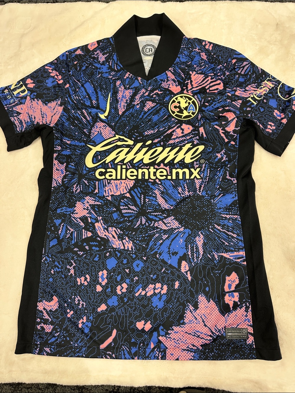 Brand New Nike Men’s Club America Jersey in multiple sizes.